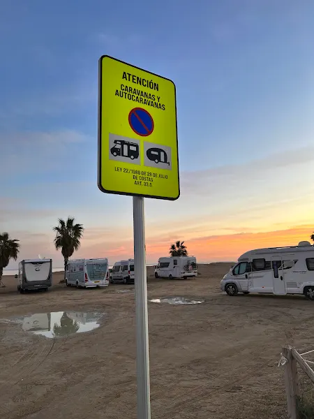 APARCAMIENTO Gratuito - Denia