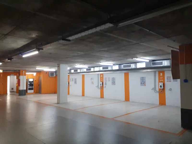 Parking Hospital de Figueres Telpark by Empark