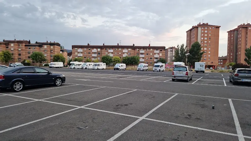 Aparcamiento gratuito Antonio Cabezón - Miranda de Ebro