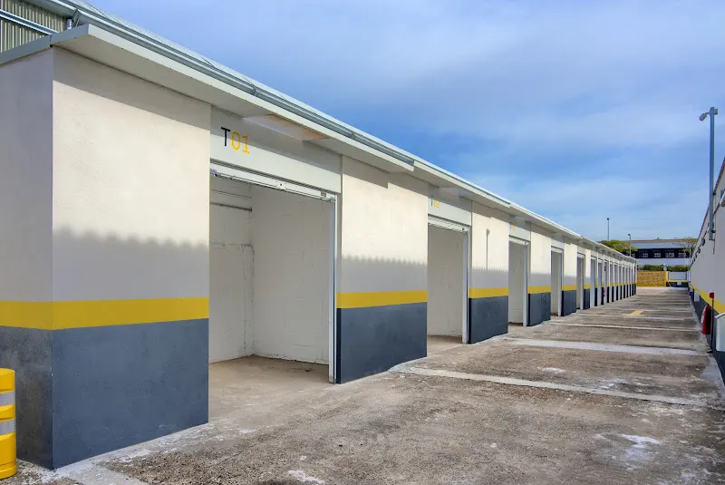 Aparca y Almacena - Aparcamiento en Tudela - foto 3