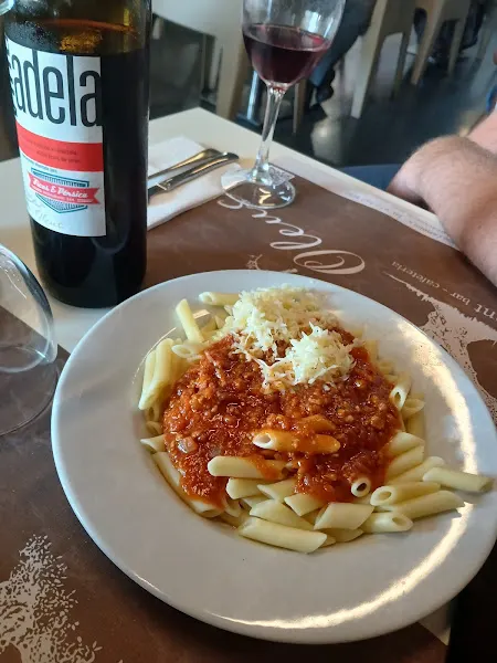 Estacionament - Restaurante en Cambrils - foto 2