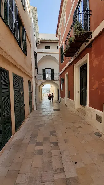 [P] Aparcabicis Plaça de la Conquesta - Mao