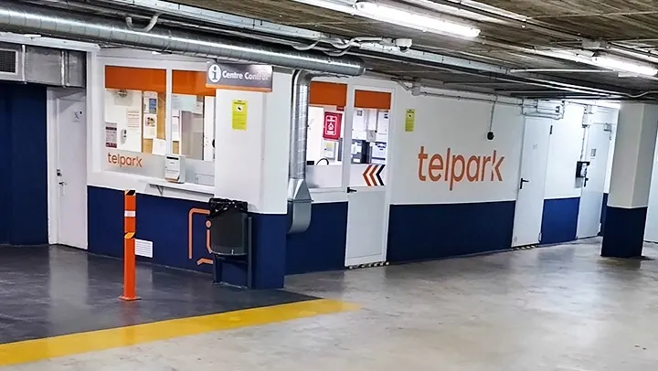 Parking Plaza del Patio Telpark by Empark - Valls