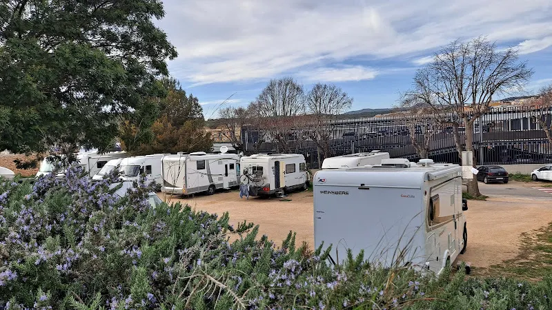 Área de autocaravanas de Sant Feliu de Guíxols - Camping para caravanas en Sant Feliu de Guíxols - foto 2