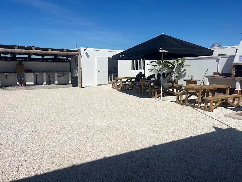 Camper Park Conil ( área de autocaravanas) - Conil de la Frontera