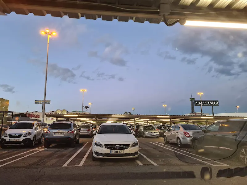 Parking carrefour - Llocnou de la Corona