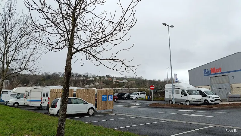 Area autocaravanas Hernani - Aparcamiento en Hernani - foto 2