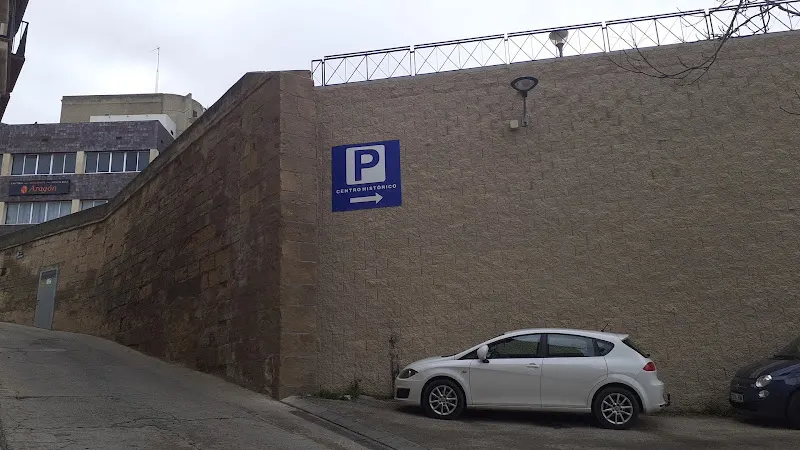 Aparcamiento Centro Histórico en Alcañiz