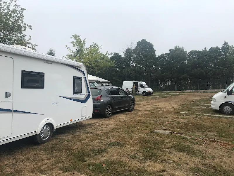 Área para Caravanas As Pedriñas - Mos