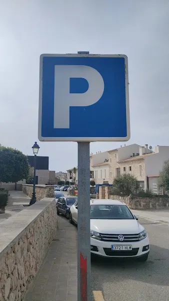 Aparcamiento gratuito 🅿️ - Santanyi