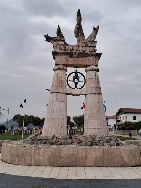 Aparcamiento Abad Paterno