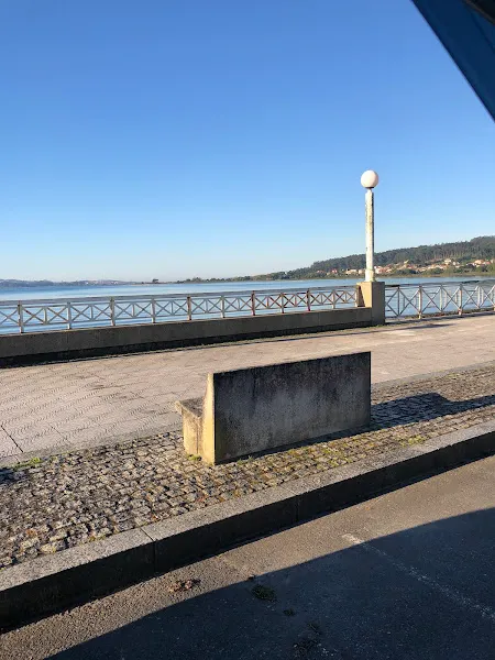 Aparcadoiro da Toxa - Aparcamiento gratuito en Grove (O) - foto 2