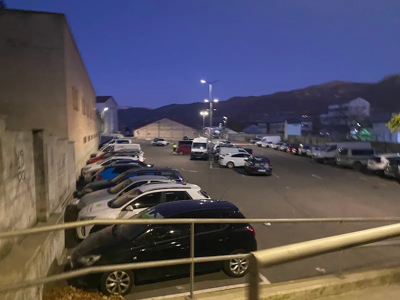 Parking Moncloa - Sabiñánigo