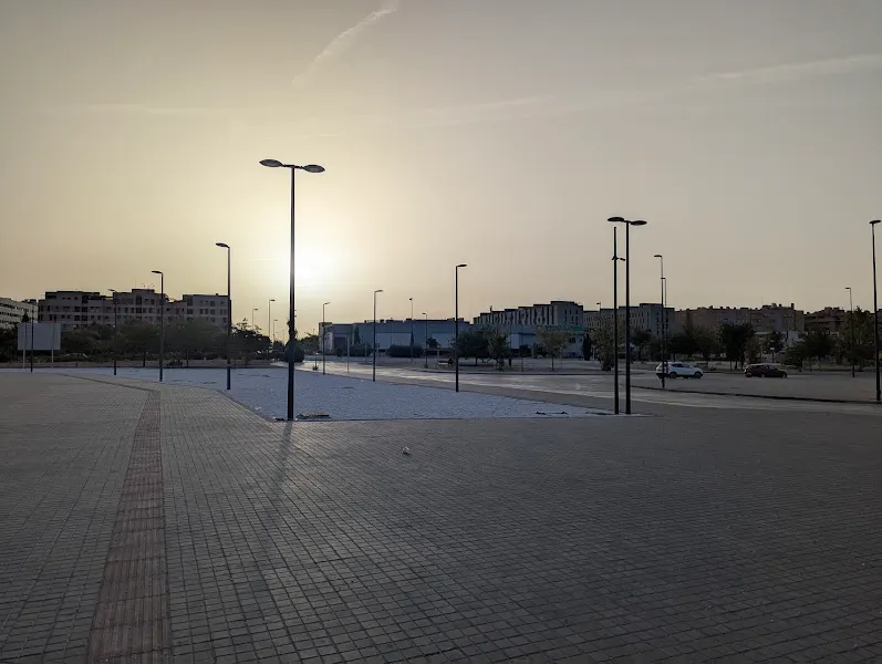 Parking disuasorio El Casar - Aparcamiento gratuito en Getafe - foto 2