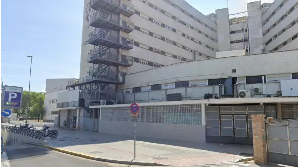 Parking Saba Hospital Macarena - Aparcamiento en Sevilla - foto 2