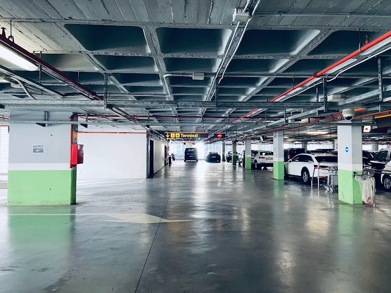Parking General P1 - Aeropuerto de Alicante-Elche Miguel Hernández (ALC)