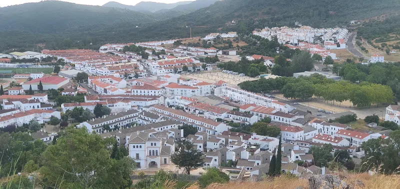 Aparcamiento AC y turismos