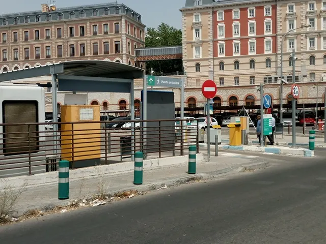 Europcar. Aparcamiento [P] - Aparcamiento en Madrid - foto 3