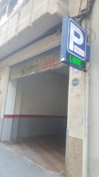 Aparcamiento público