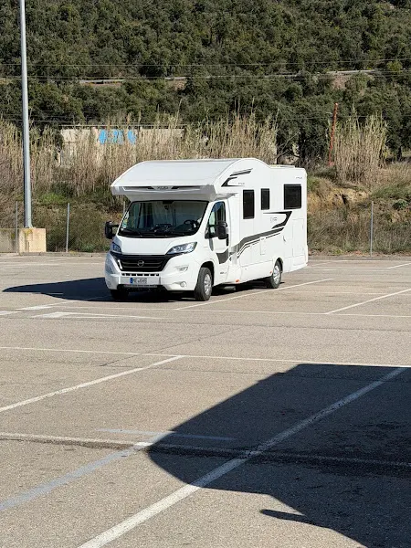 Camperplaats parking - La Jonquera