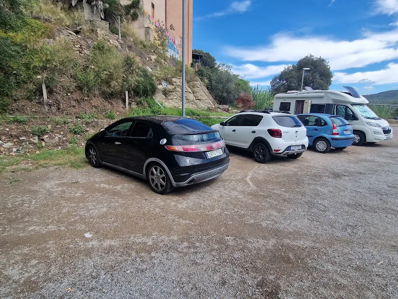 Area Autocaravanas con servicios aguas - Aparcamiento en Monistrol de Montserrat - foto 3