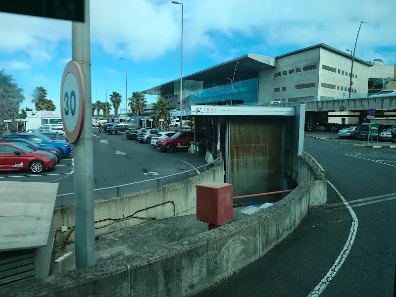Parking Express - Aeropuerto Tenerife Norte (TFN) - Aparcamiento en San Cristóbal de La Laguna - foto 2