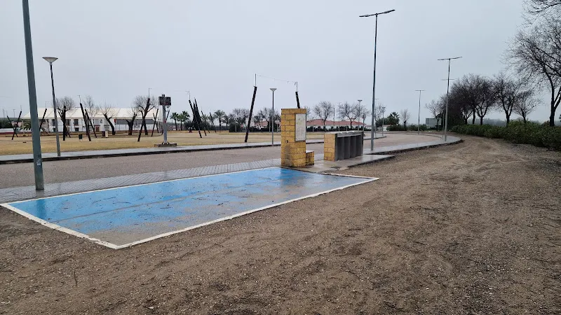 Apeadero de caravanas - Pedro Abad