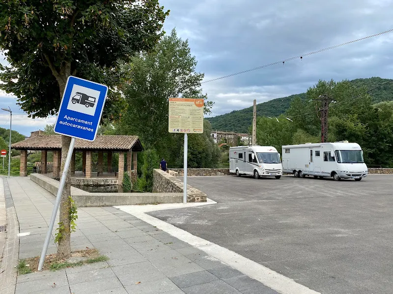 Aparcament autocaravanes - Sant Joan les Fonts