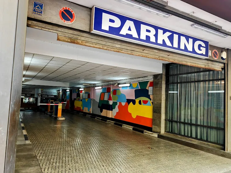 Valeman - Aparcamiento en Valencia - foto 2