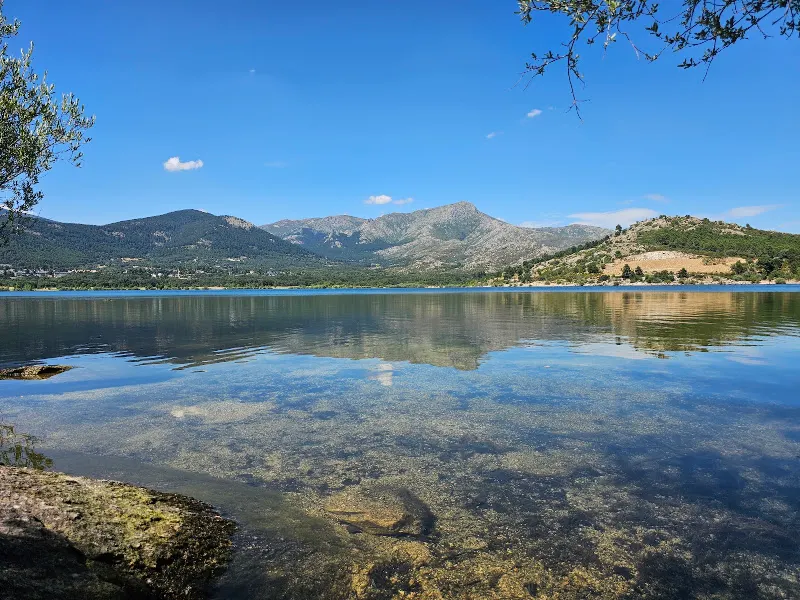 Parking de la Presa de Navacerrada - Aparcamiento gratuito en Becerril de la Sierra - foto 3