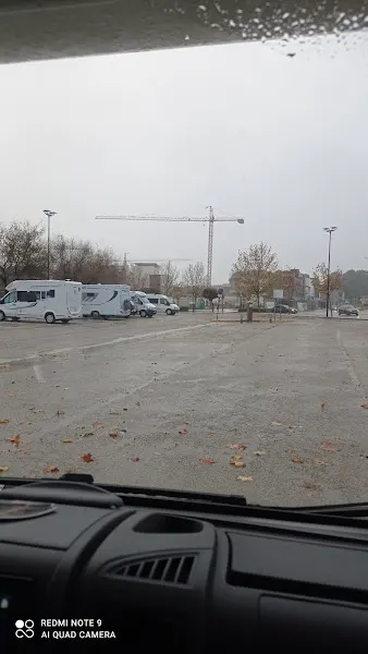 Área de estacionamiento de autocaravanas - Aparcamiento en Albacete - foto 2