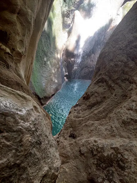 Parking Cueva del Agua (El Tiscar) - Huesa