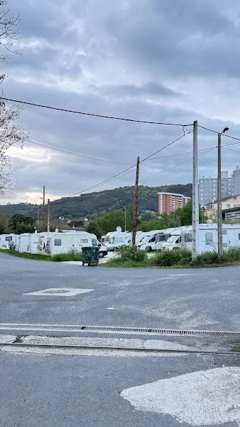 Parking autocaravanas - Aparcamiento en Ourense - foto 2