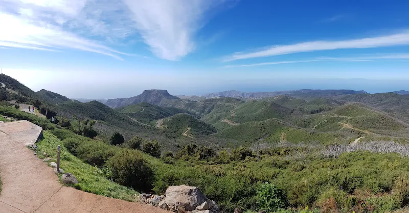 Aparcamiento de Cruce de Pajarito - Alajero