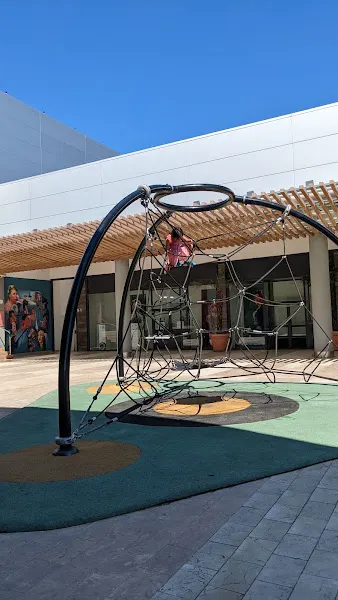 Aparcamiento Quadernillos - Aparcamiento gratuito en Alcalá de Henares - foto 2