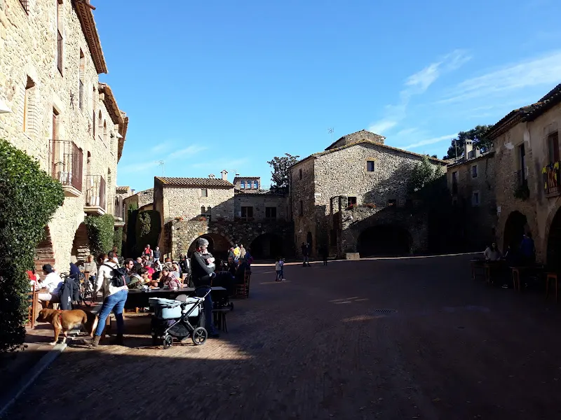 Aparcamiento municipal gratuito - Aparcamiento gratuito en Corca - foto 2