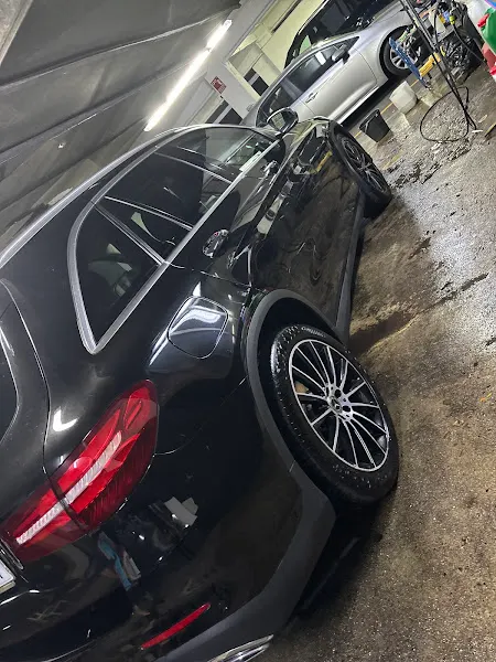 Parking Público Br. Murillo 18