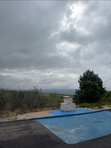 Áres de servicios para AC y camper - Almoguera