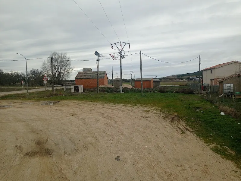 Aparcamiento para camiones en Coreses