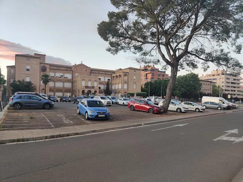 Aparcamiento - Aparcamiento gratuito en Huesca - foto 2