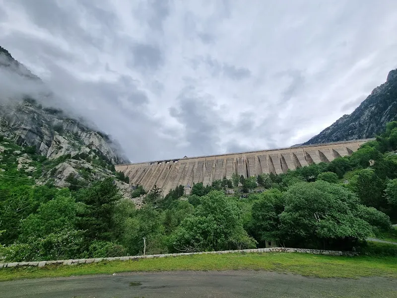 Aparcament Presa de Cavallers