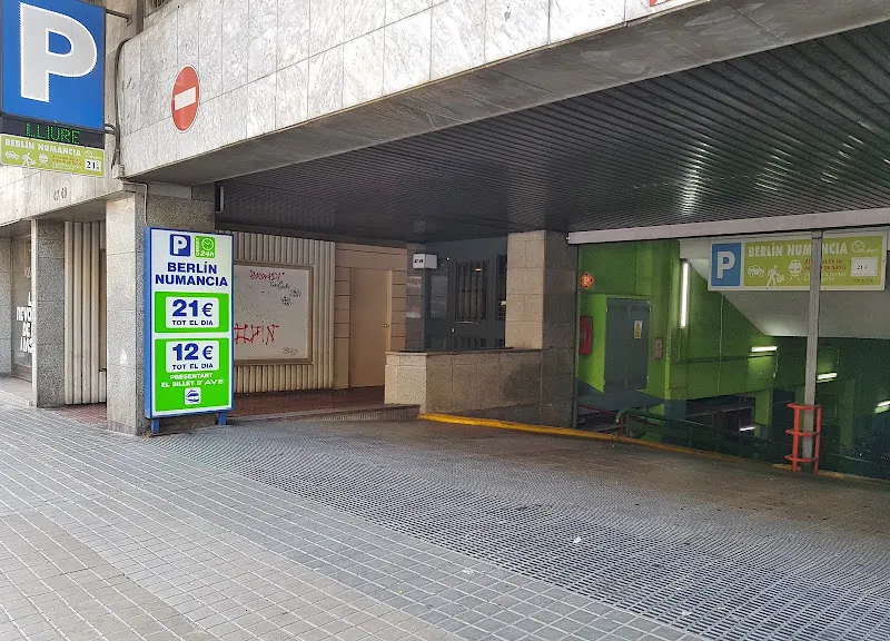 Parking Berlín Numancia - Aparcamiento cubierto en Barcelona - foto 2