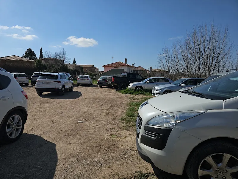 Aparcamiento Público - Aparcamiento gratuito en Nivar - foto 2