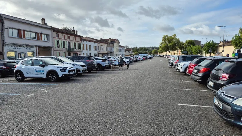 Parking Du Lude - Aparcamiento en Albi (L) - foto 3