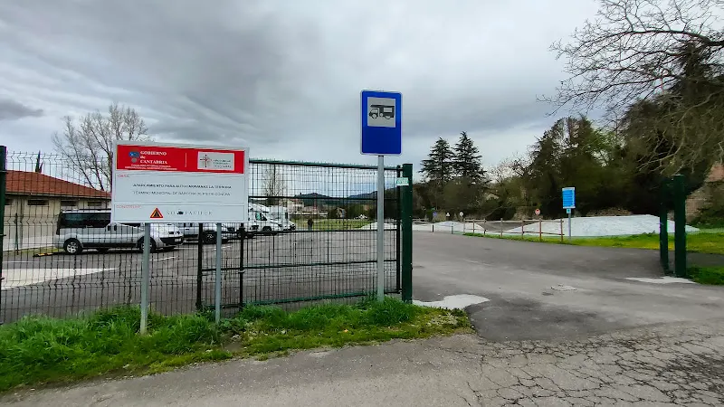 Área autocaravanas de Bárcena de pie de Concha - Barcena de Pie de Concha
