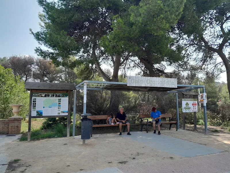 Parking Tren Turístico Granadella - el Benitachell/Poble Nou de Benitatxell