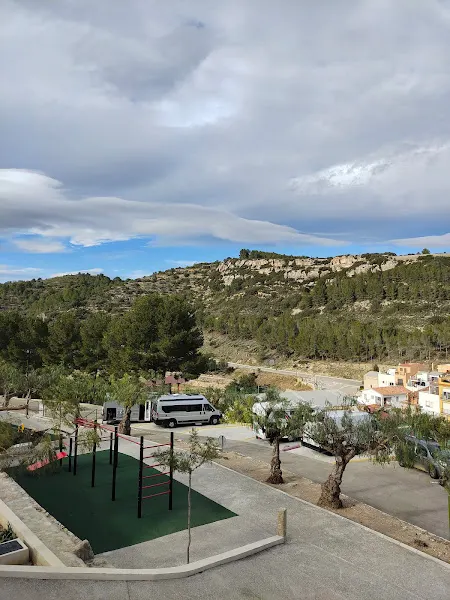 Área de Autocaravanas - Cervera del Maestre