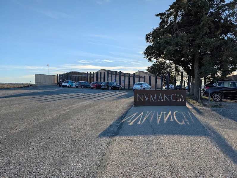 Parking de Numancia - Aparcamiento gratuito en Garray