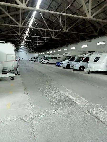 Santa Cruz Parking de Caravanas