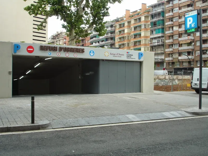 Aparcament Refugi d'Obreres - Aparcamiento cubierto en Barcelona - foto 2